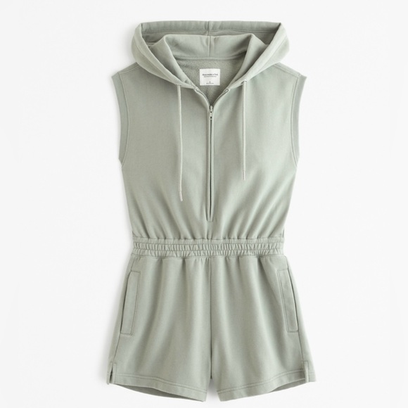 Abercrombie & Fitch Pants - NWT!! Abercrombie & Fitch Hooded Fleece Romper in Light Green
